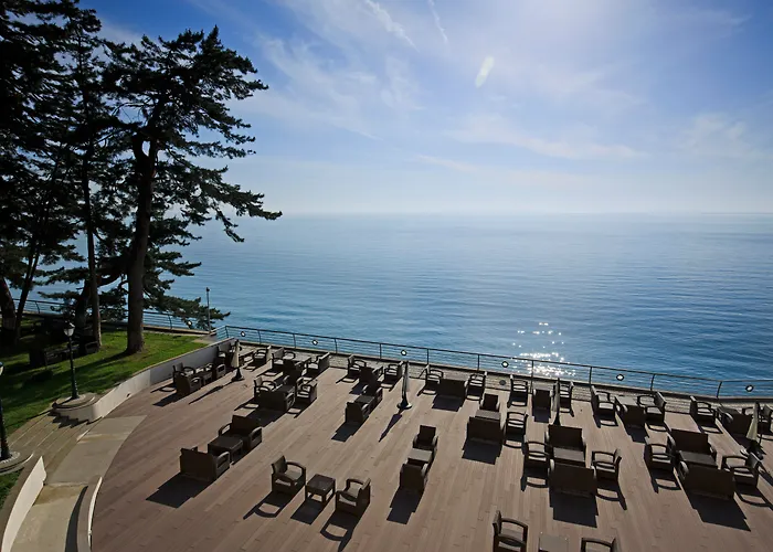 Castello Mare Hotel