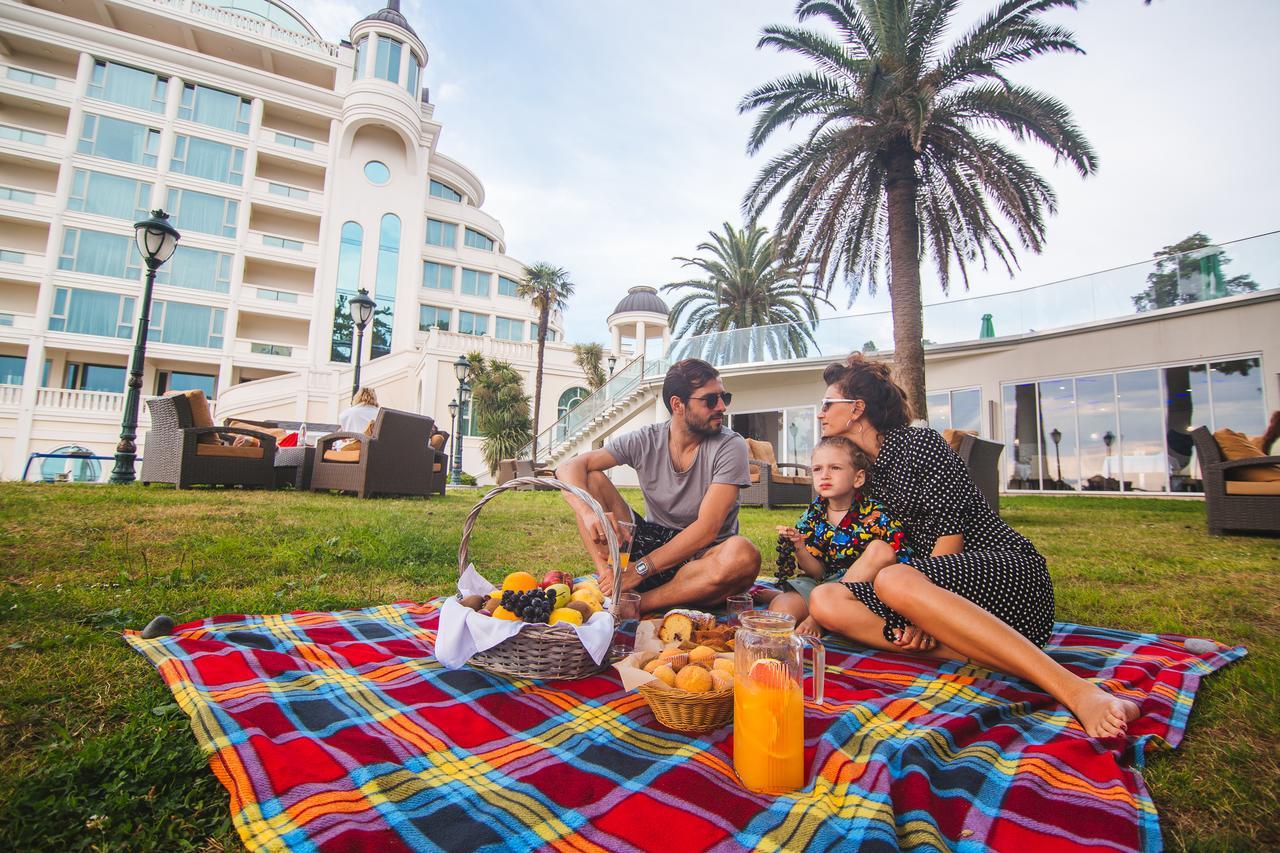 Castello Mare Otel Kobuleti